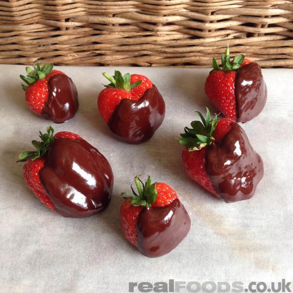 Valentine's Day Raw Chocolate Coated Fresh Strawberries Recipe