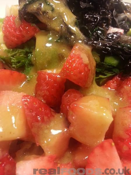 Healthy Vegetarian Strawberry, Avocado and Seaweed Salad Recipe