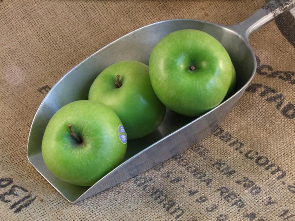 Quercetin-found-in-apples