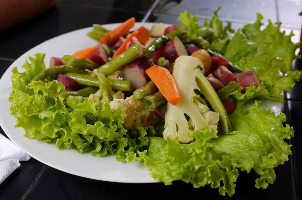 A lovely veggie platter